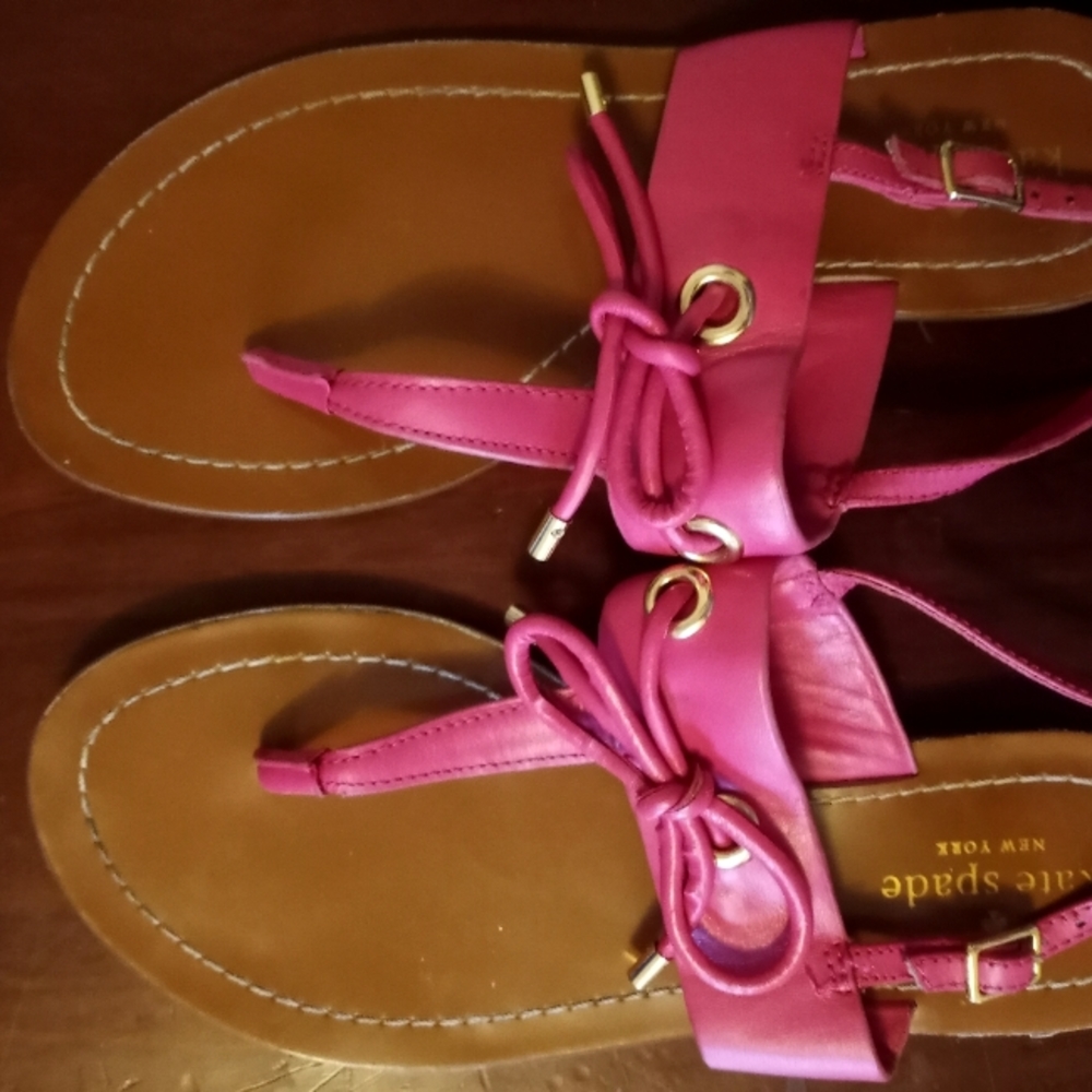 Kate Spade T Strap Sandals Size 7